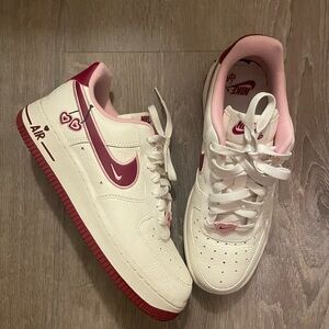 Nike Air Force 1 Valentines Day ❤️💗
